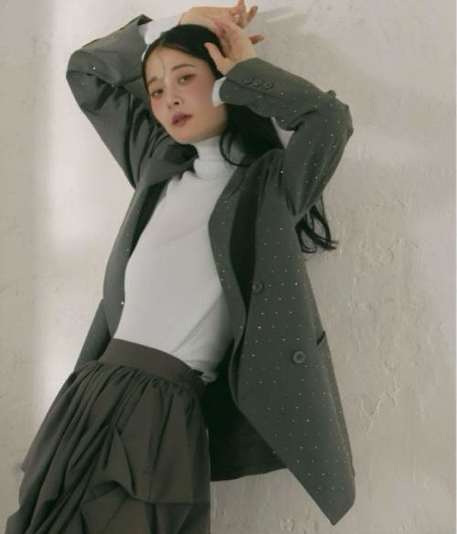 Olu. ラインストーンジャケット