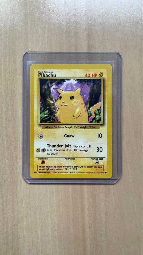 英語版ピカチュウ 58/102 ポケモンカード 初代/初版　HP40