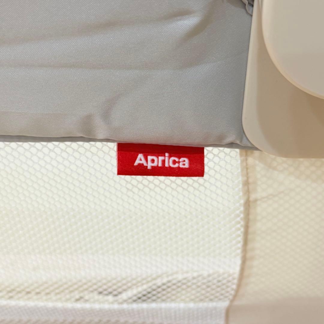 アップリカ ココネルエアーAB ベビーベッド