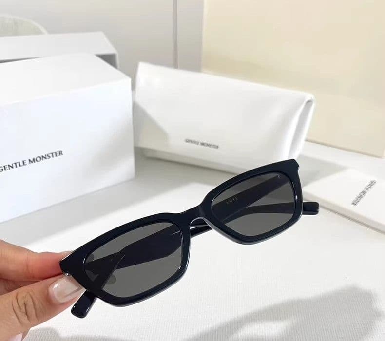 GENTLE MONSTER ブラック サングラス LOTI