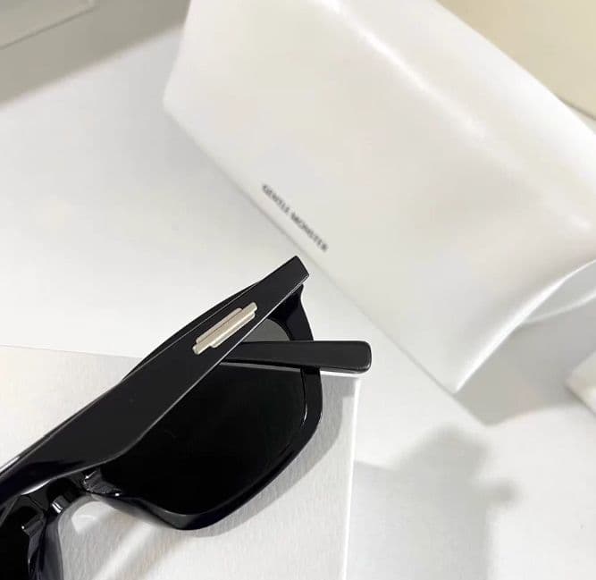 GENTLE MONSTER ブラック サングラス LOTI