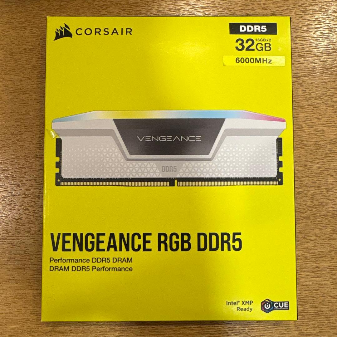 メモリー CORSAIR VENGEANCE RGB DDR5 32GB 6000MHz