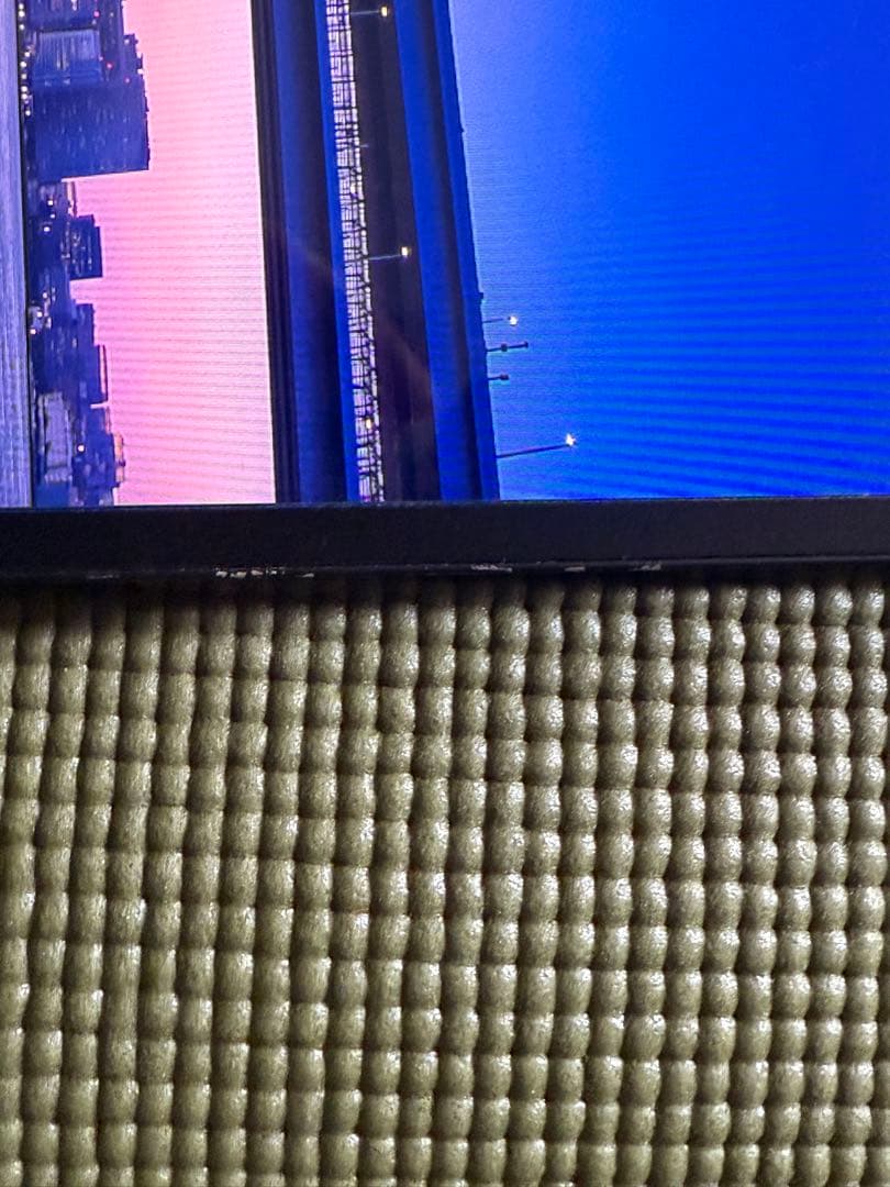 ThinkVision M14 モバイルモニター（持ち運び可能）