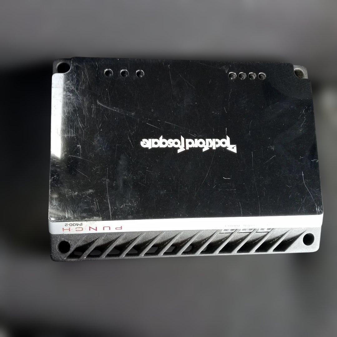 Rockford P400-2 アンプ