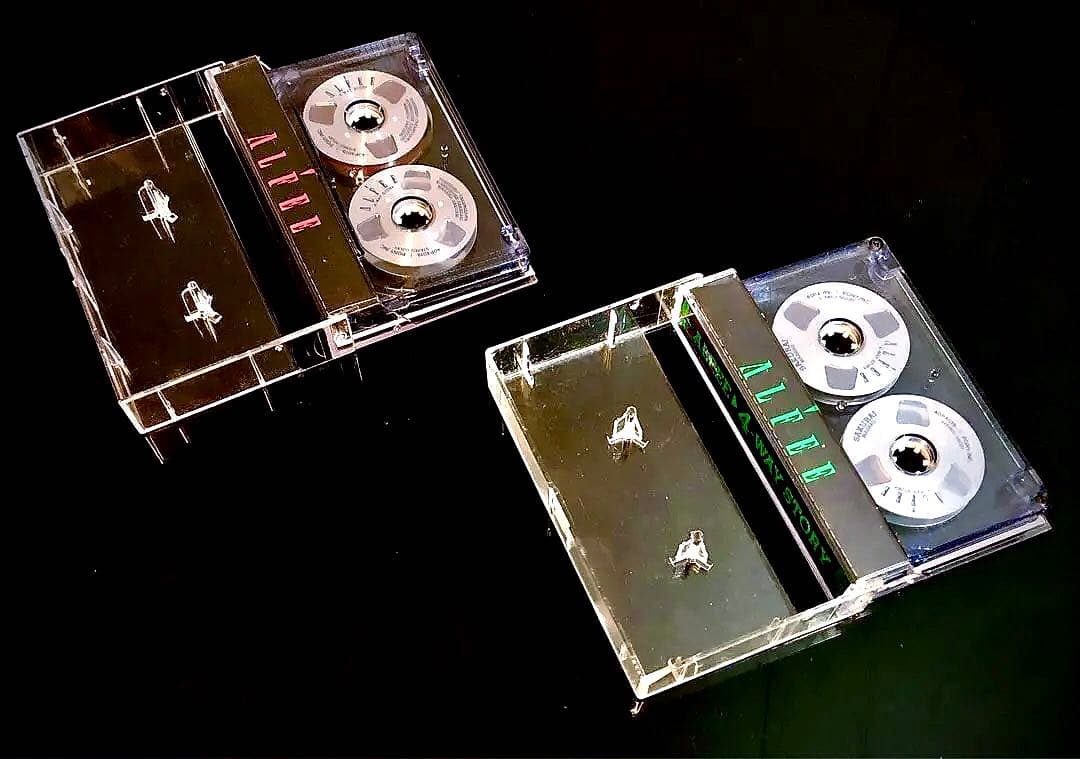 カセットテープ ALFEE 4-WAY STORY 2巻セット「美品、入手困難」