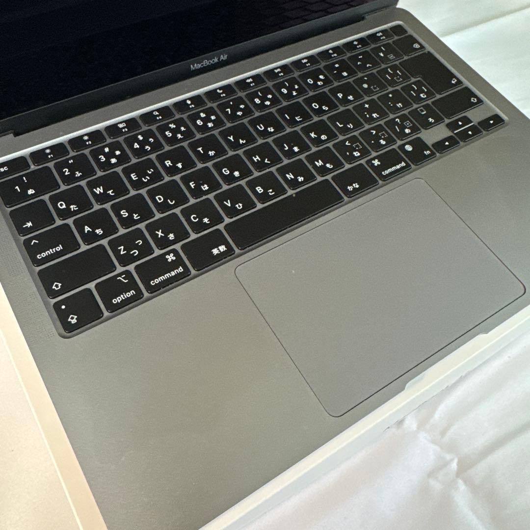 M1 Macbook Air 13inch apple スペースグレー