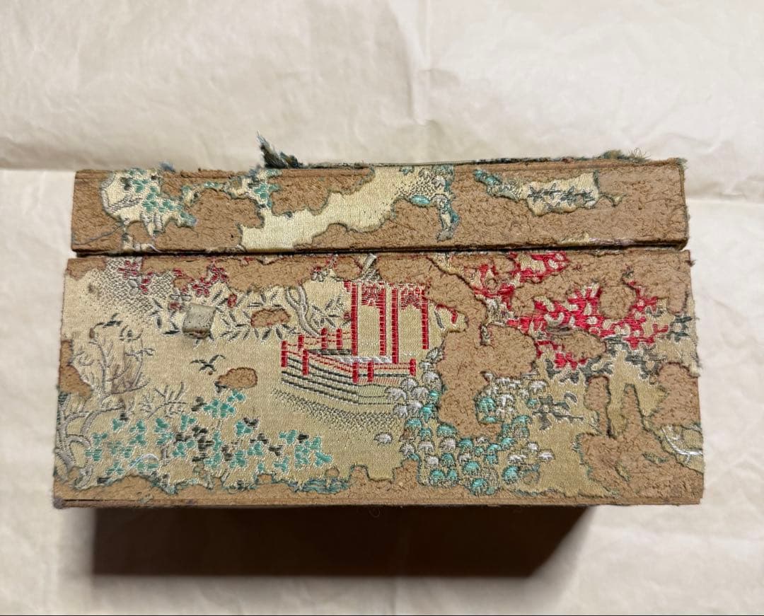 中国骨董品 水晶丸玉 熔炼　箱付き