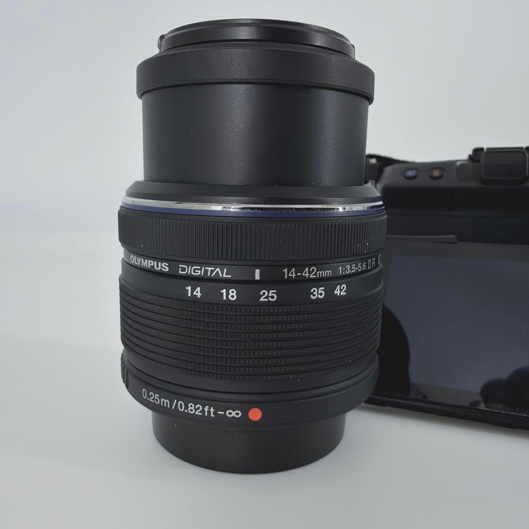 【名機】OLYMPUS PEN Lite E-PL5 黒 ズームレンズ付 854