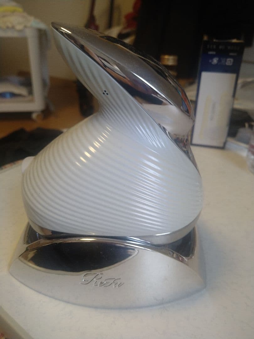 Refa ヘッドマッサージャー