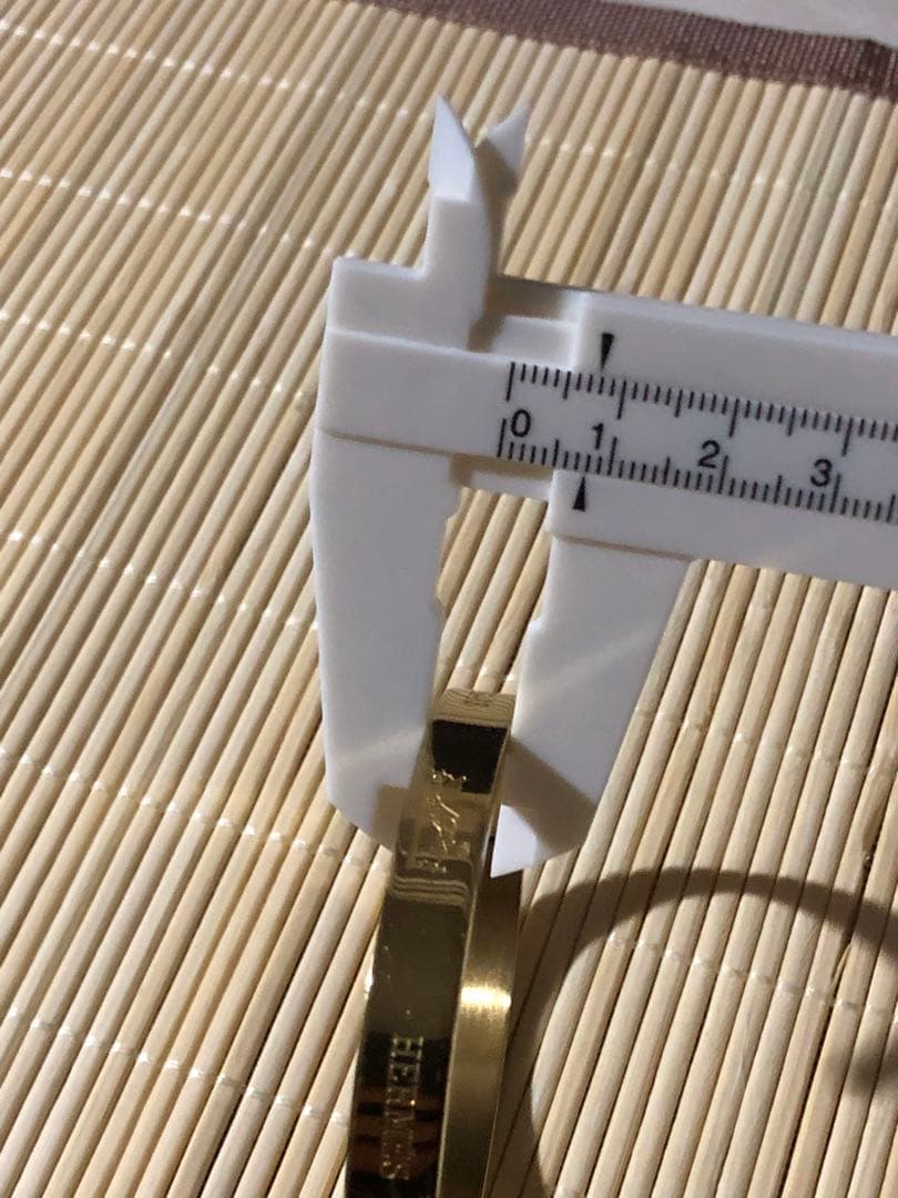 エルメスバングル