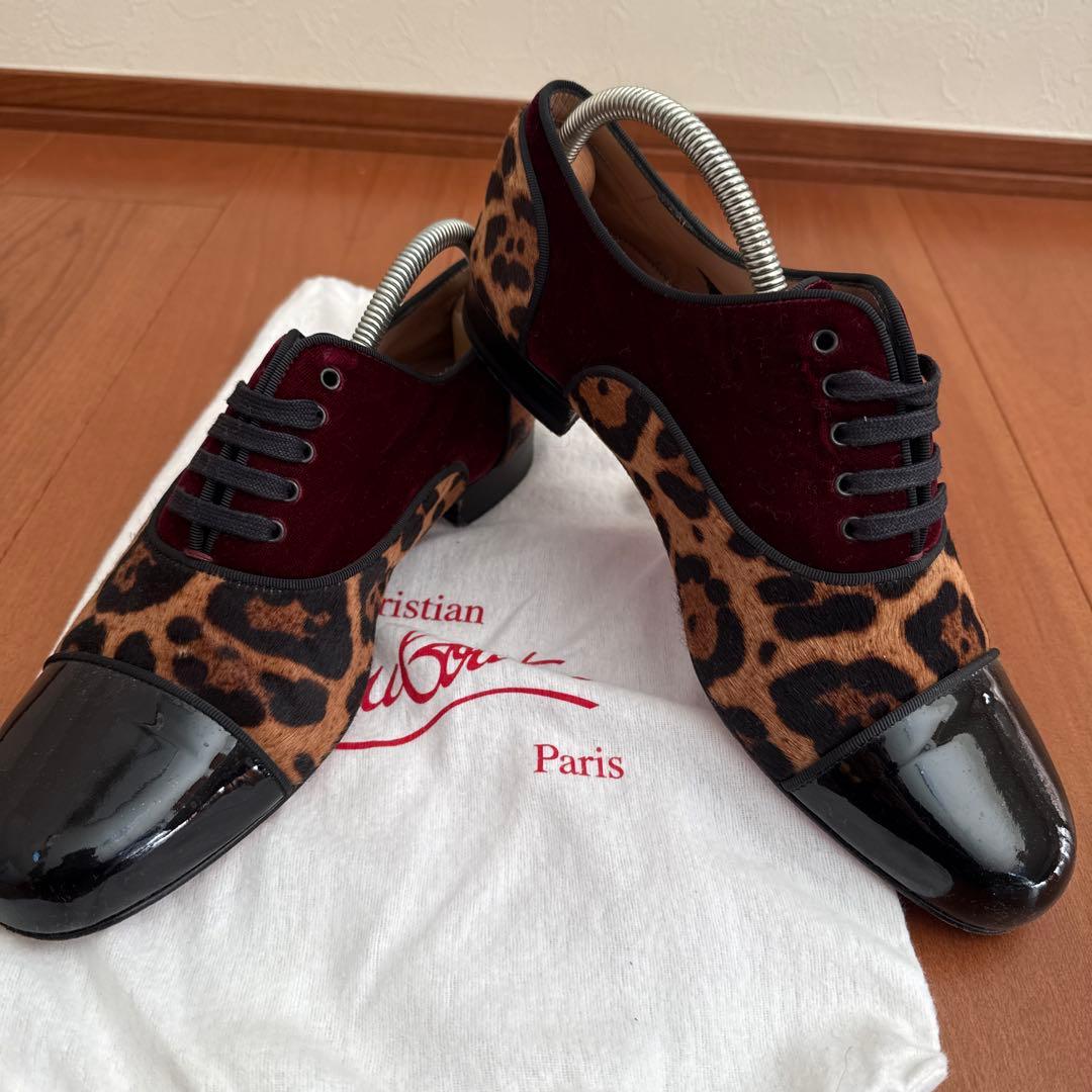 な*ン様 Christian Louboutin ヒョウ柄ドレスシューズ