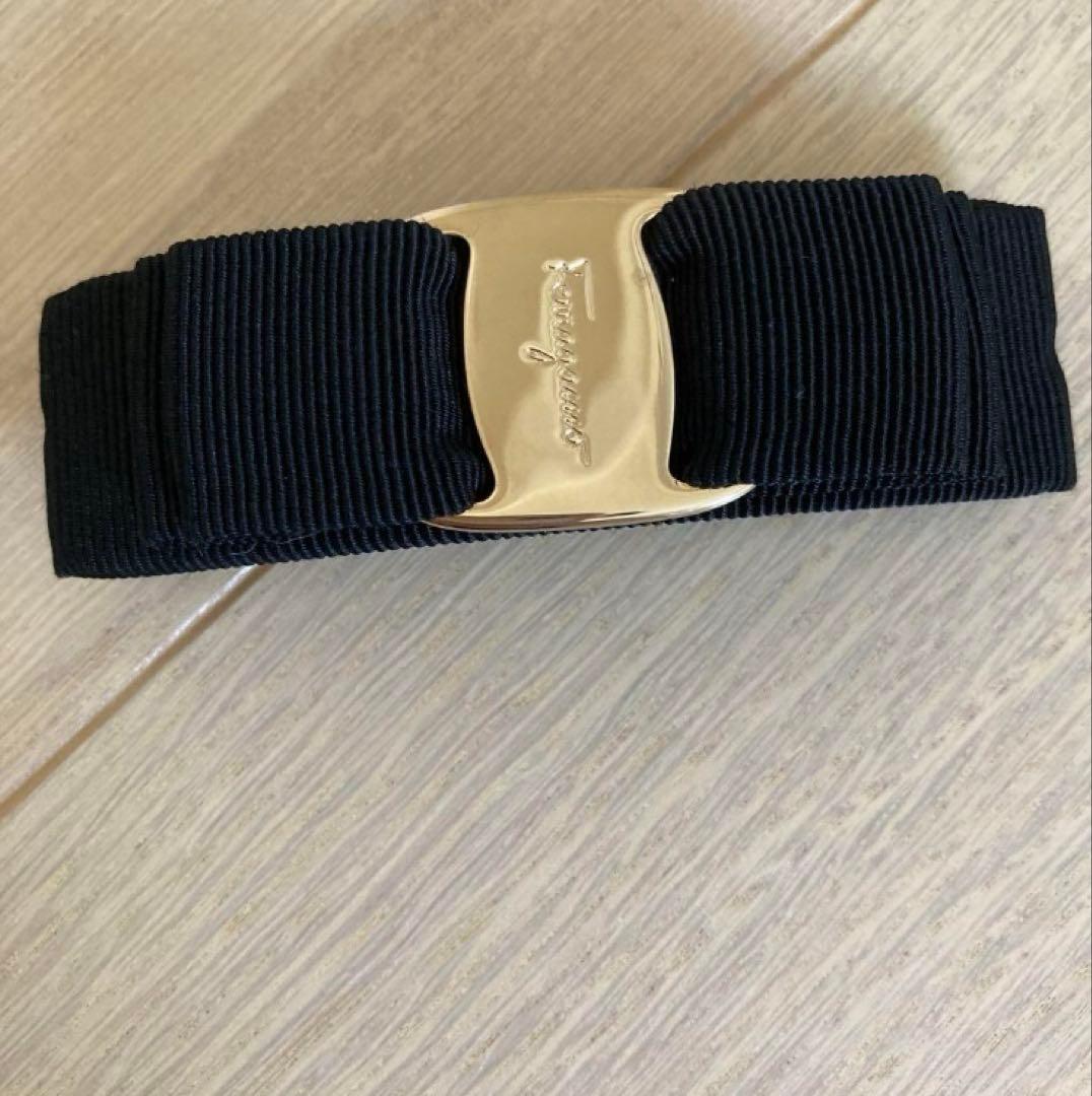 サルヴァトーレフェラガモ バレッタゴールド ヴァラ箱付