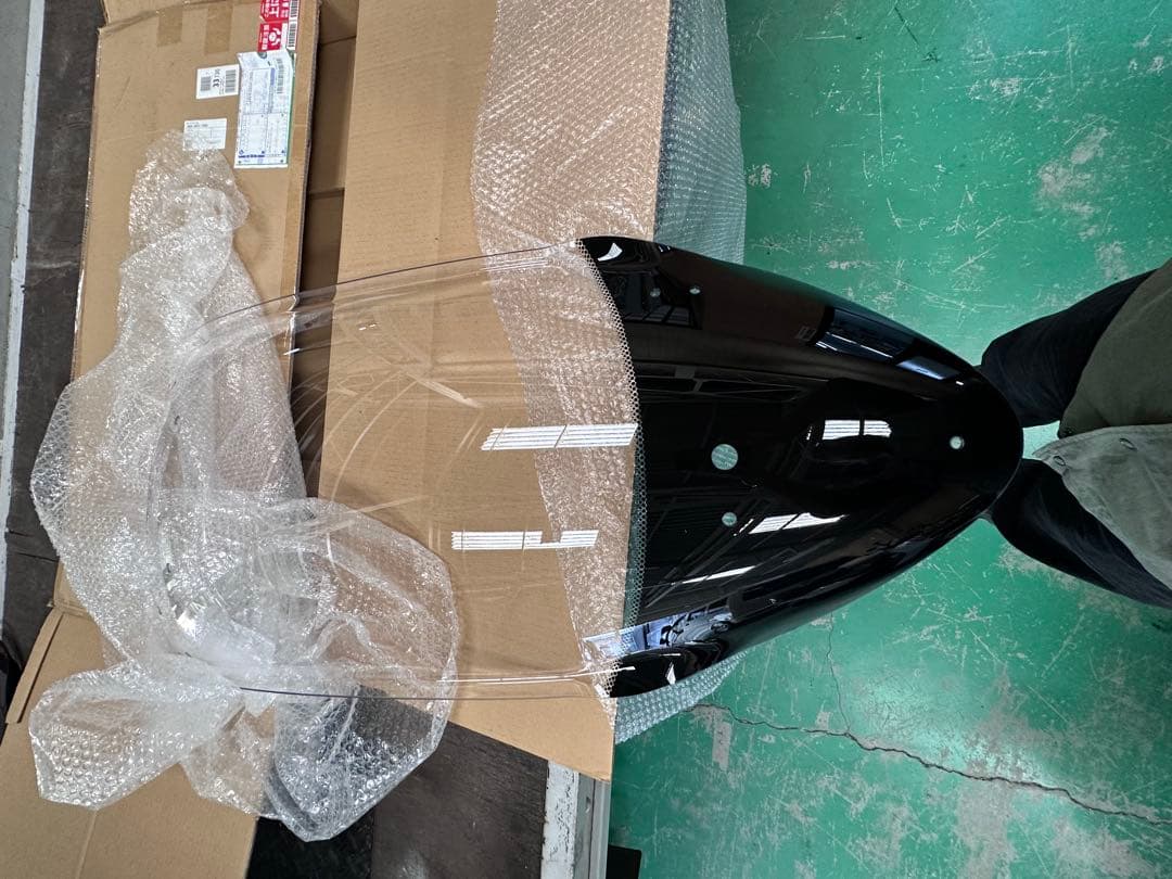 帝都産業ヤマハトリシティー用ルーフキットのスクリーン傷あり★スクリーンの販売です