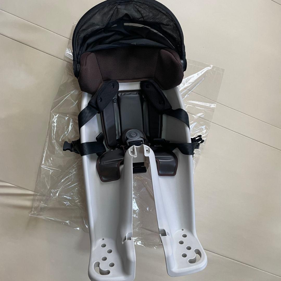 Combi ギュットクルーム　自転車用チャイルドシート前用本体(✩お値下げ中✩)