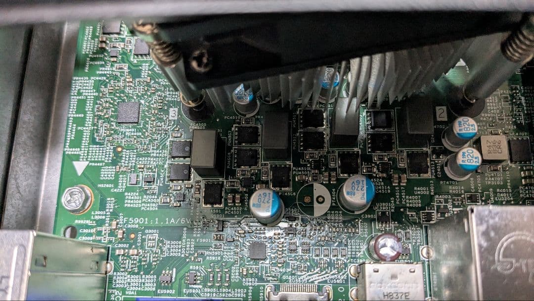 デスクトップPC（CPUi5-8400、8GBメモリ、1TB HDD）動作確認済