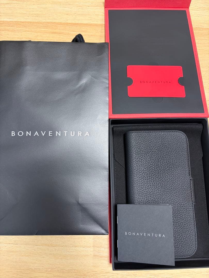 極美品BONAVENTURA 手帳型ケースブラック　iPhone16promax