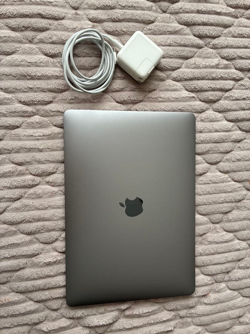MacBook Air 13インチ 2018 256GB スペースグレイ