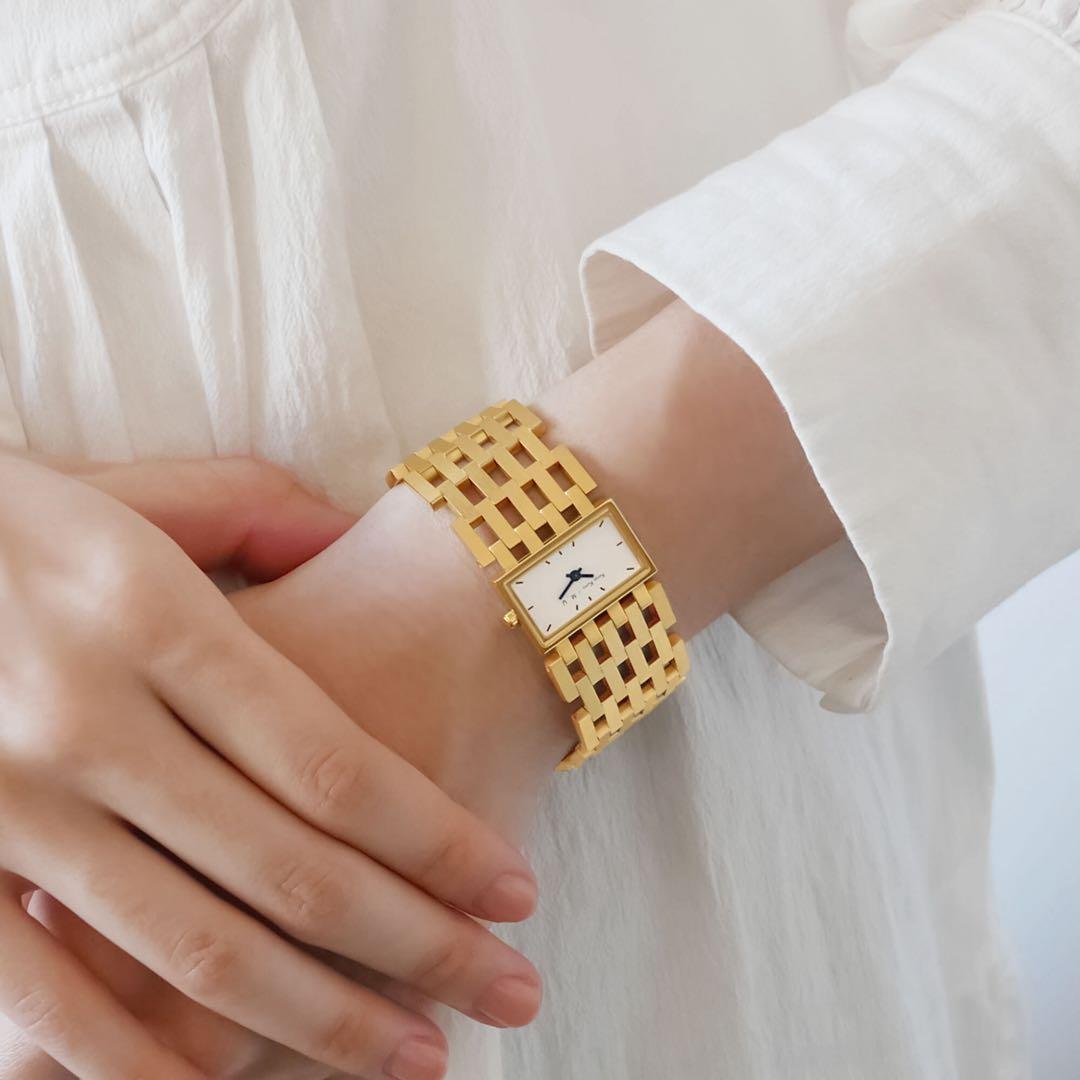 定価11万円　LOTUS Watchヴァンドーム青山　隈研吾　コラボ腕時計