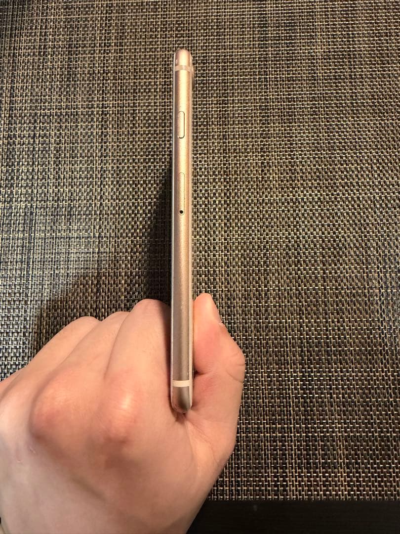 Apple iPhone 8 SIMフリー