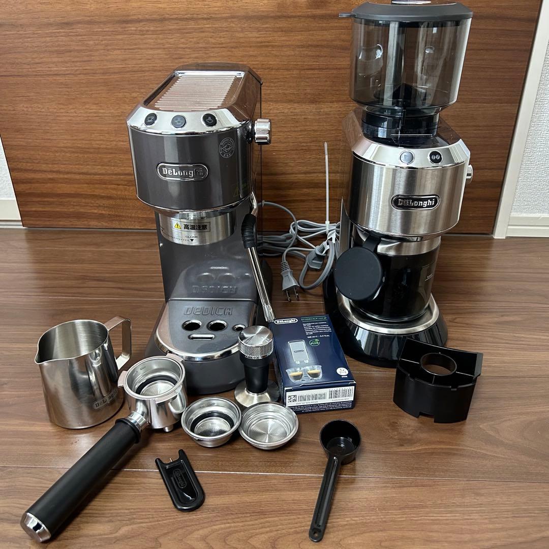 DeLonghi グラインダー、エスプレッソマシン 2点セット【メーカー保証付】