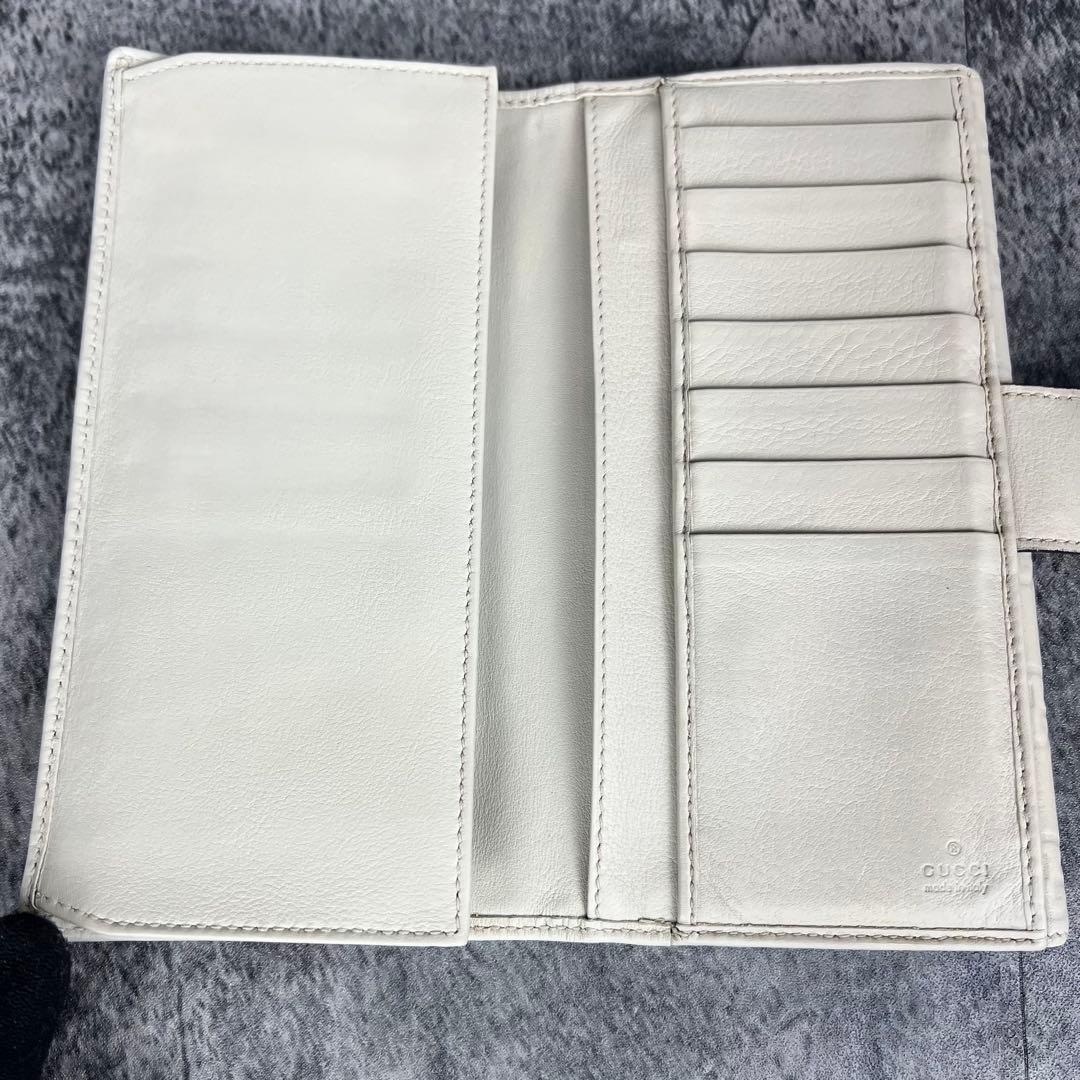 GUCCI ラブリーハート GGエンボス レザー長財布 アイボリー