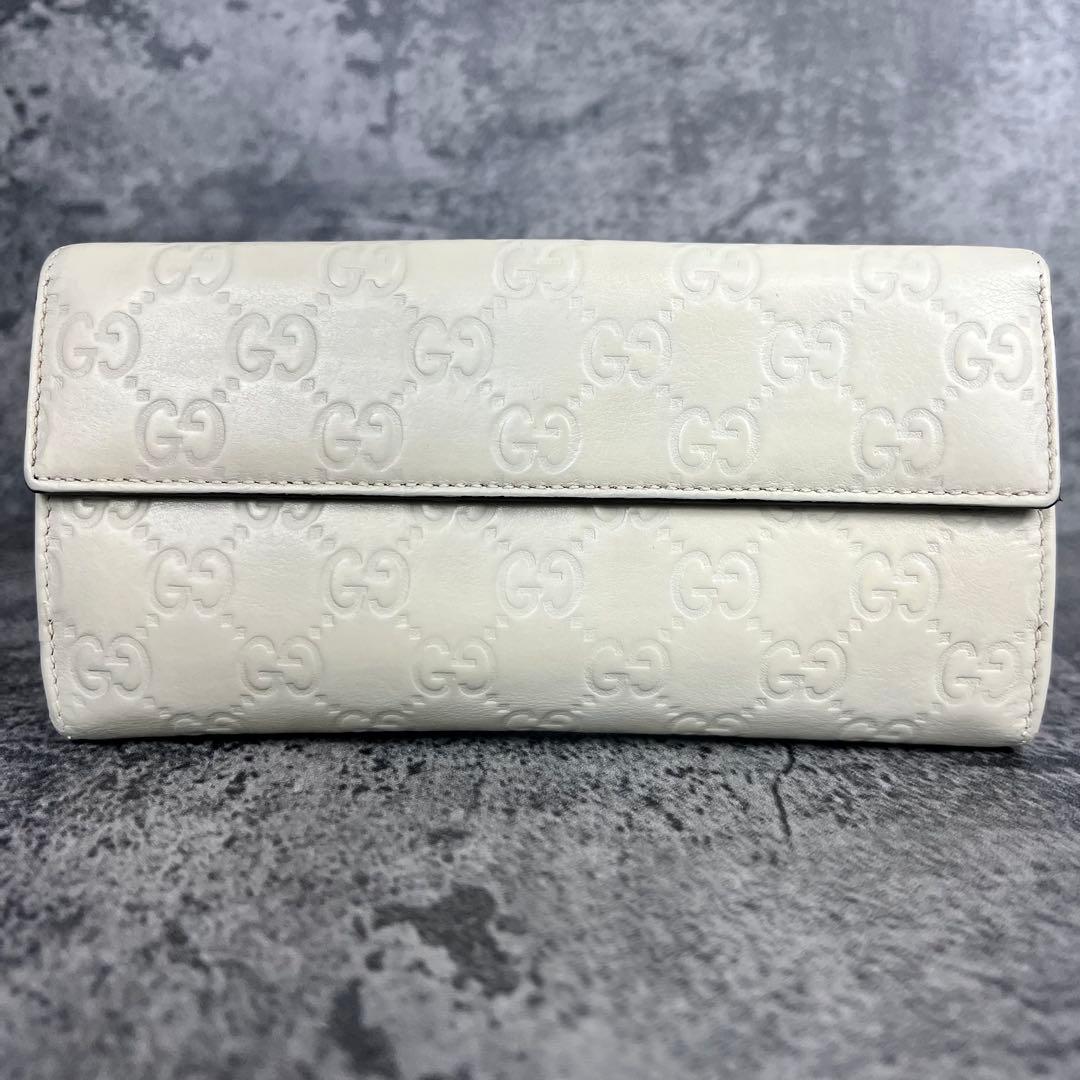 GUCCI ラブリーハート GGエンボス レザー長財布 アイボリー