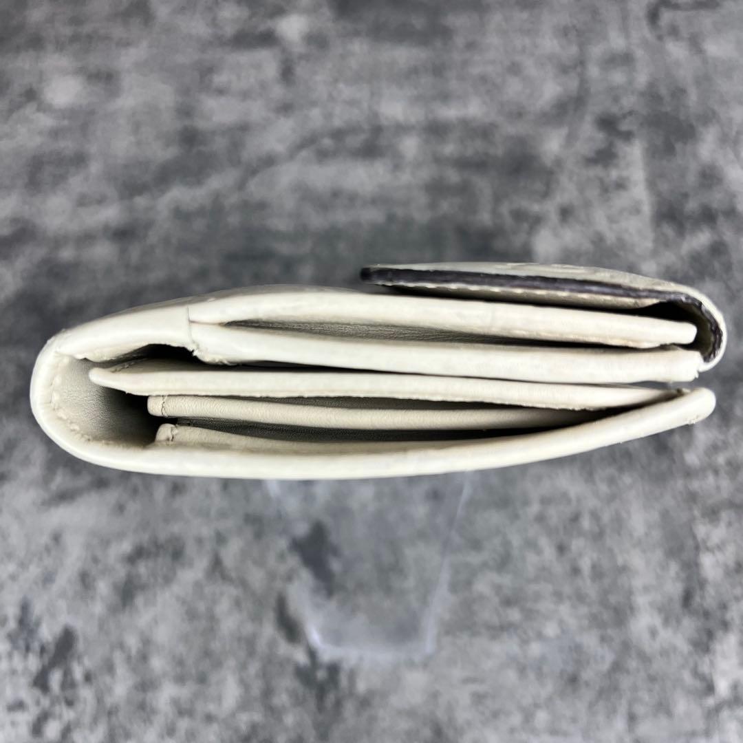 GUCCI ラブリーハート GGエンボス レザー長財布 アイボリー