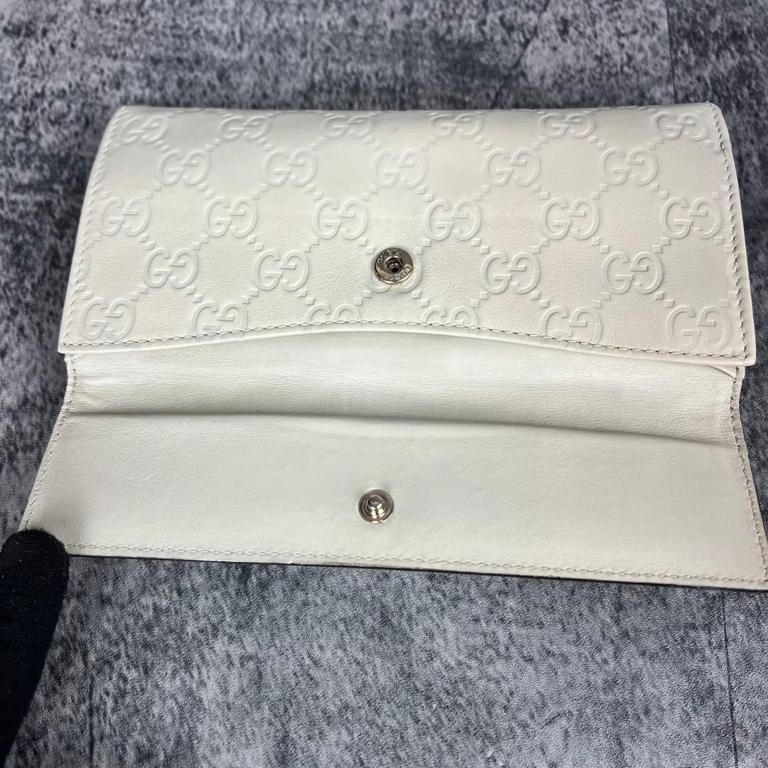 GUCCI ラブリーハート GGエンボス レザー長財布 アイボリー