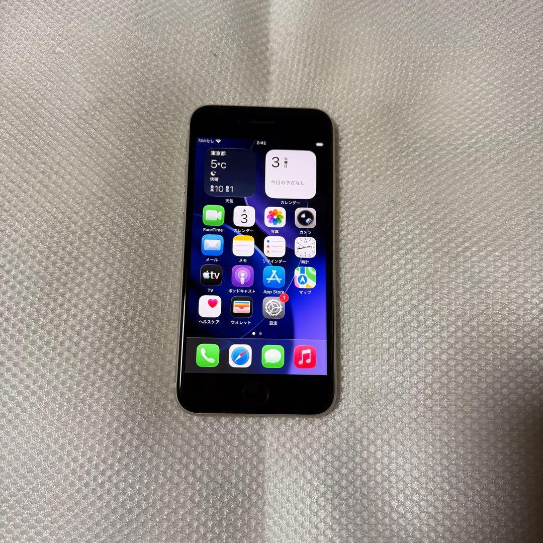 ⭐︎SIMフリー iPhoneSE 第3世代 64GB バッテリー100%