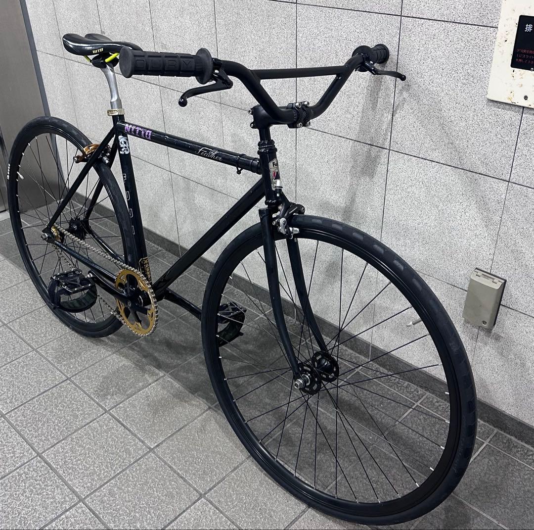 ピストバイク用　ホイール　タイヤ・コグ・ロックナット付き