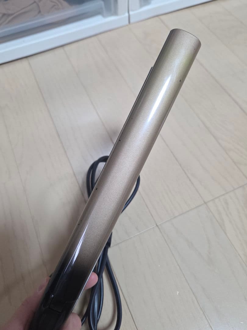 ヘアビューロン 4d ストレートアイロン