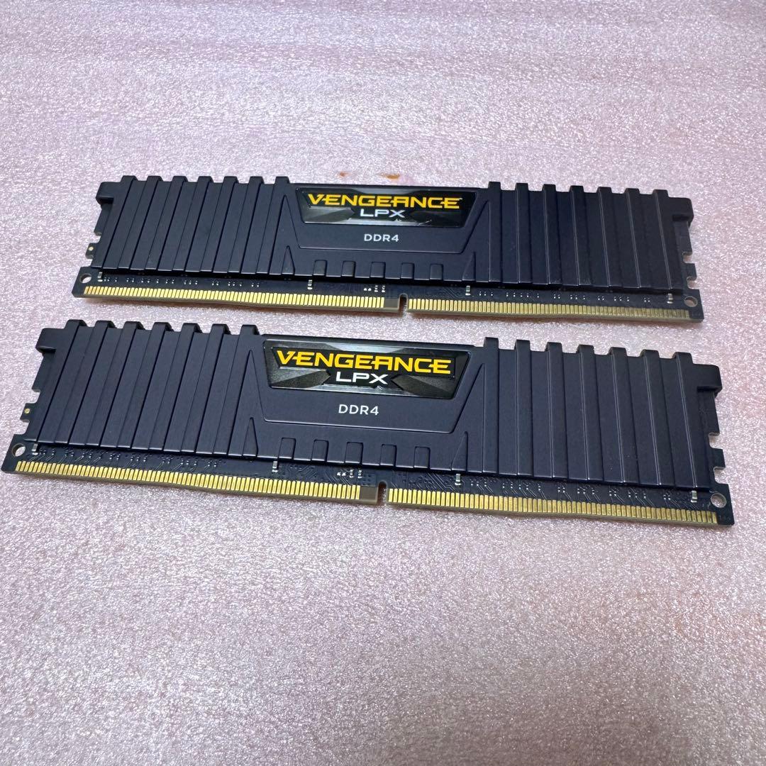 メモリー Vengeance LPX DDR4 32GB (2x16GB) 2400MHz