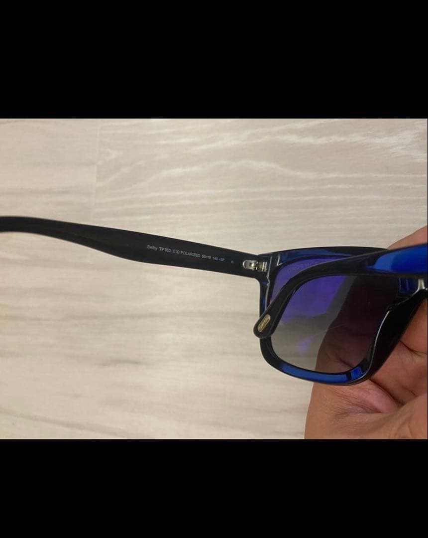 TOM FORD スクエアサングラス ブラック