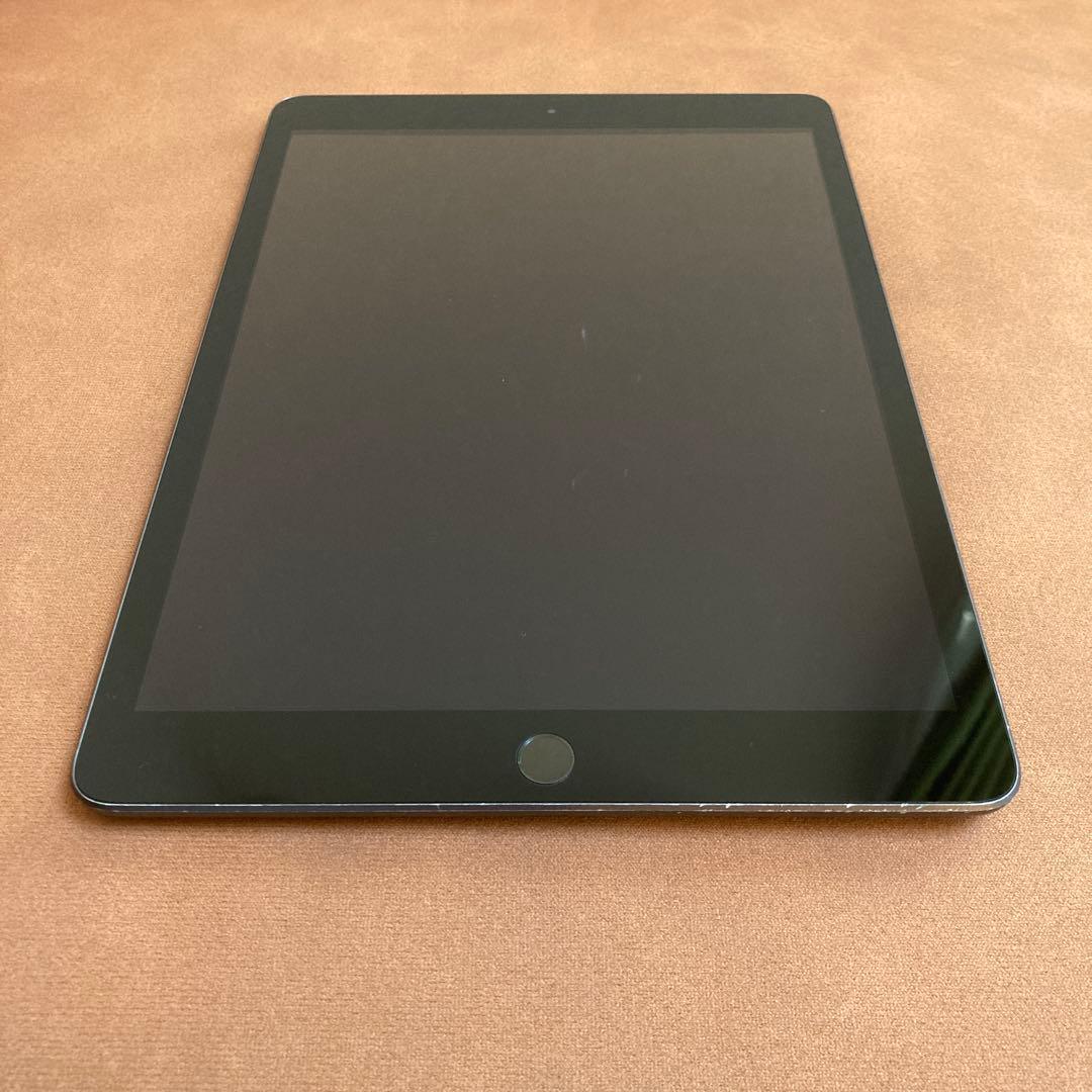 3358【早い者勝ち】iPad7 第7世代 32GB WIFIモデル☆
