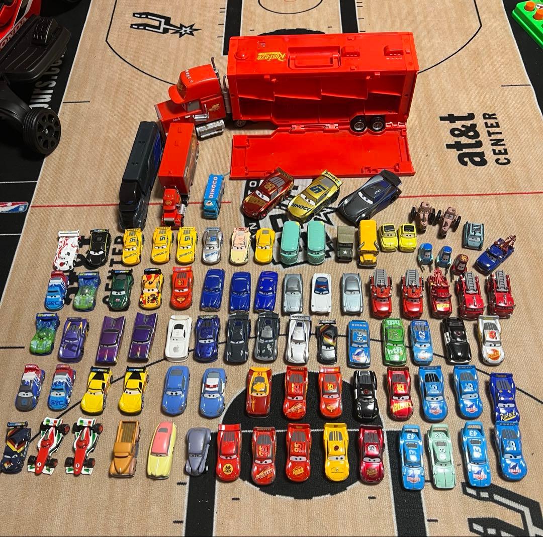カーズ ミニカー トミカ　88台セット