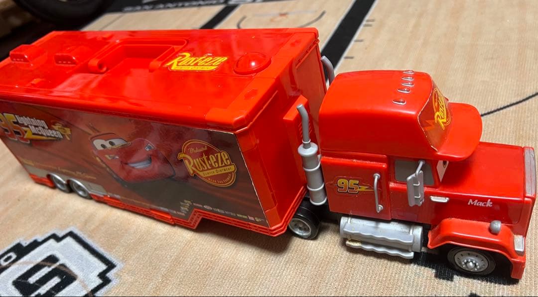 カーズ ミニカー トミカ　88台セット