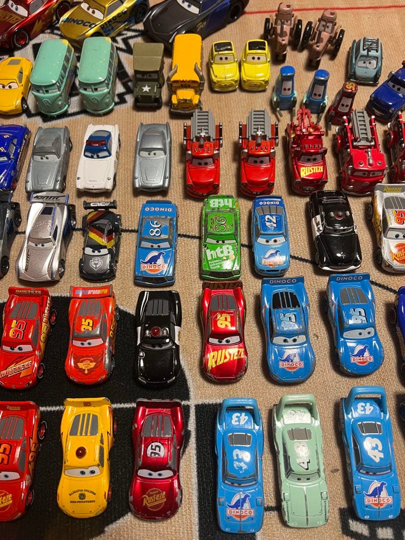 カーズ ミニカー トミカ　88台セット