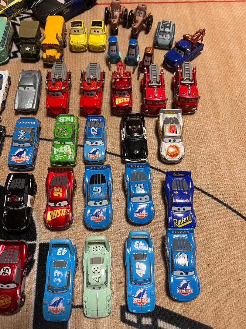 カーズ ミニカー トミカ　88台セット