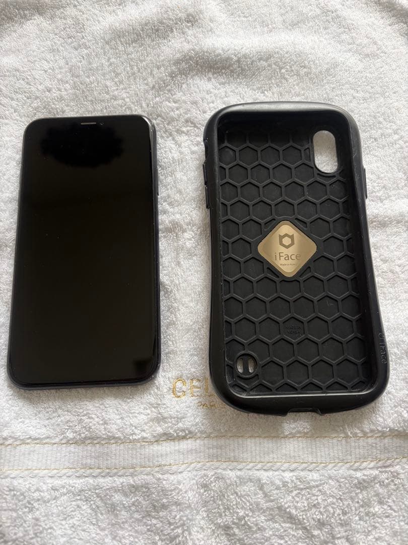 iPhone XR 10 本体　128GB バッテリー87% SIMフリー