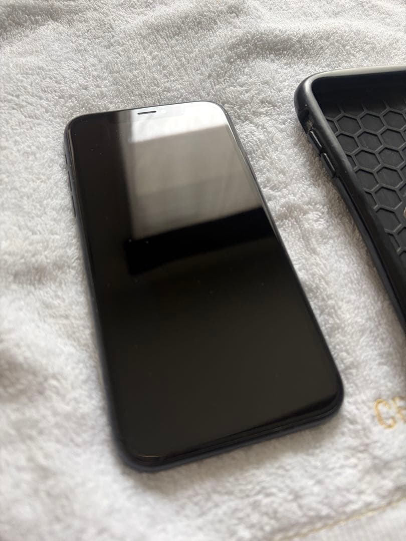 iPhone XR 10 本体　128GB バッテリー87% SIMフリー