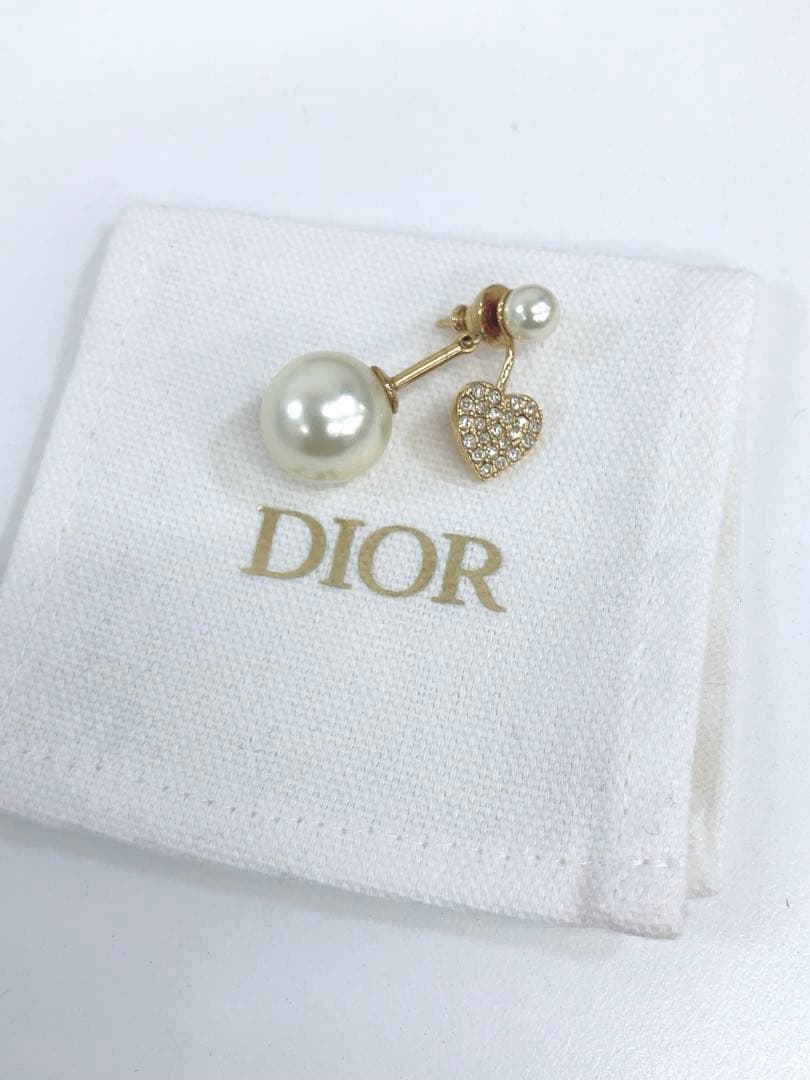 ★ディオール トライバル ピアス 片耳 ハート ラインストーン×フェイクパール