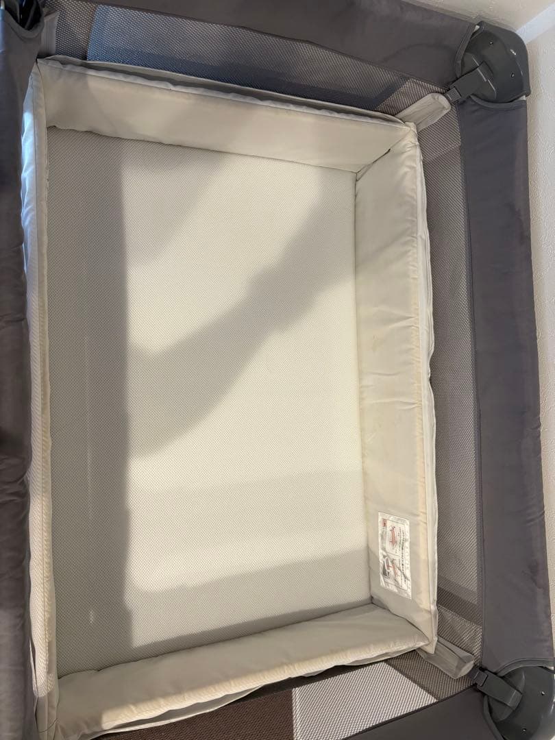 Aprica メッシュベビーベッド グレー