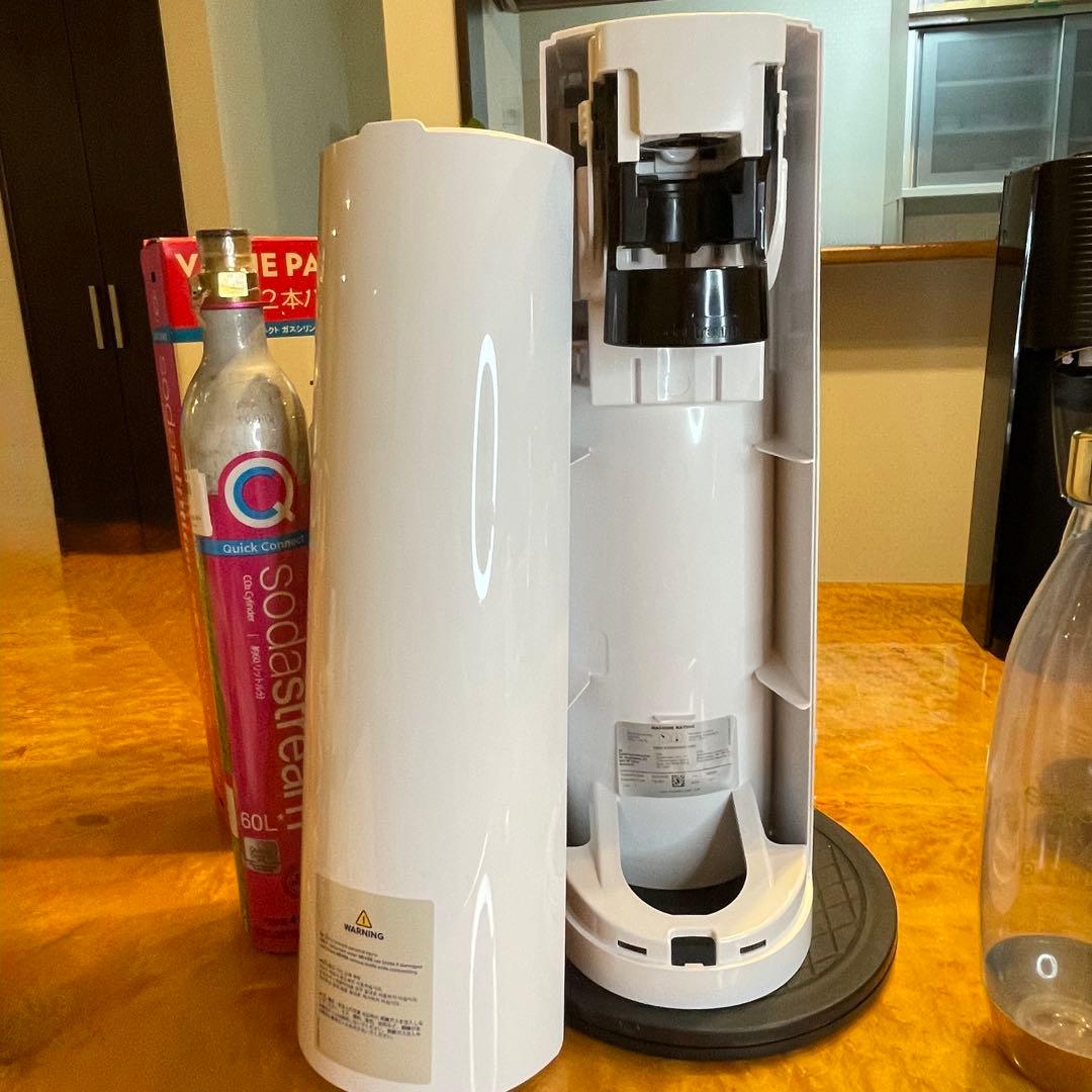 ※限定品※ ソーダストリーム　TERRA 満タンシリンダー2本　1Lボトル1本