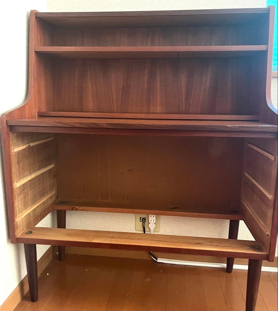 限定値下げしました。ヴィンテージ￼ライティングビューロ　チーク材　デンマーク製