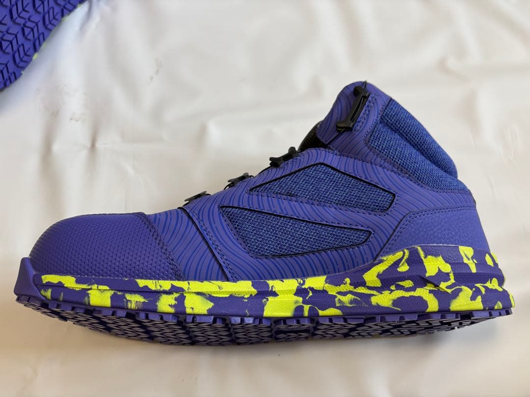 ミズノ 安全靴 28cm 限定カラー