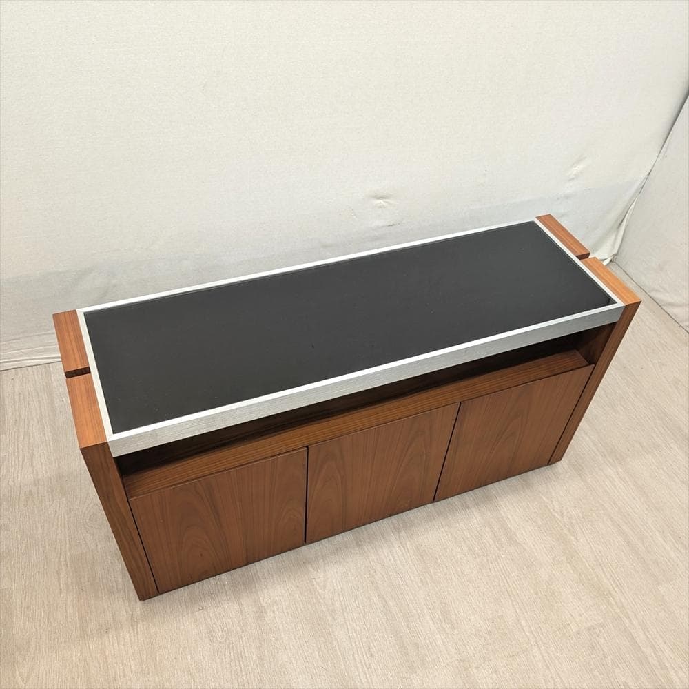 アルモニア　アイカ　ウォールナット　サイドボード　飾り棚　キャビネット　リビング