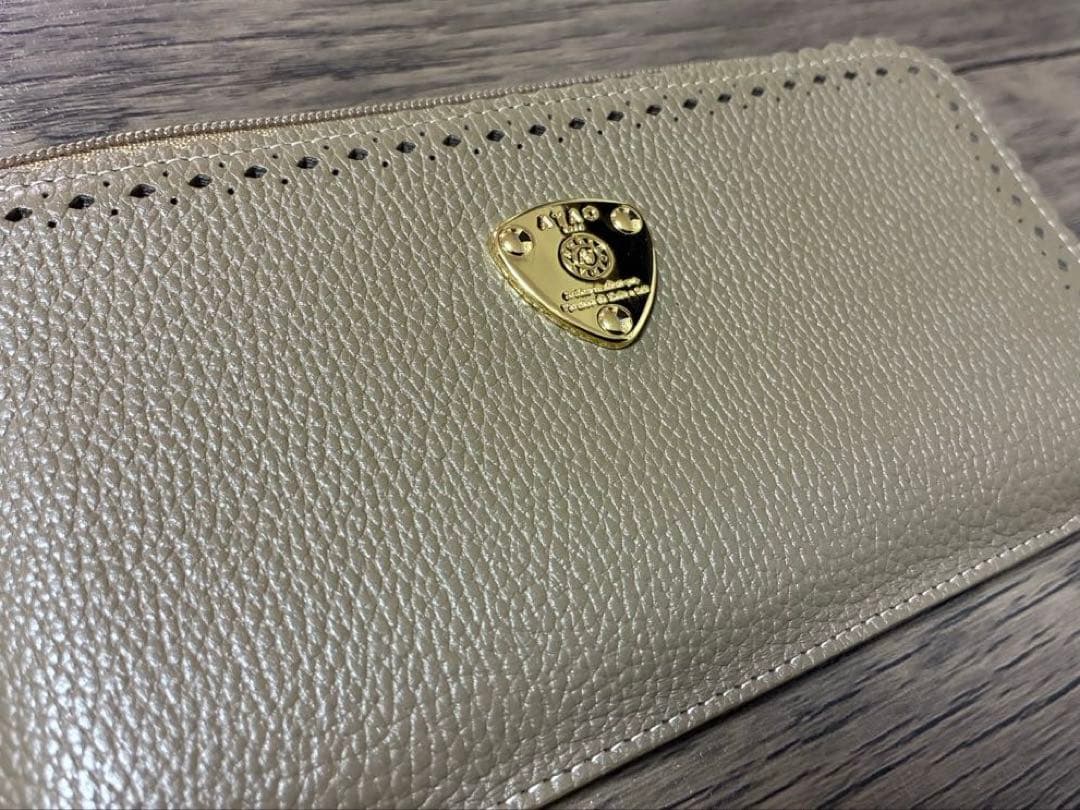 【クロシェ】アタオ　atao 財布