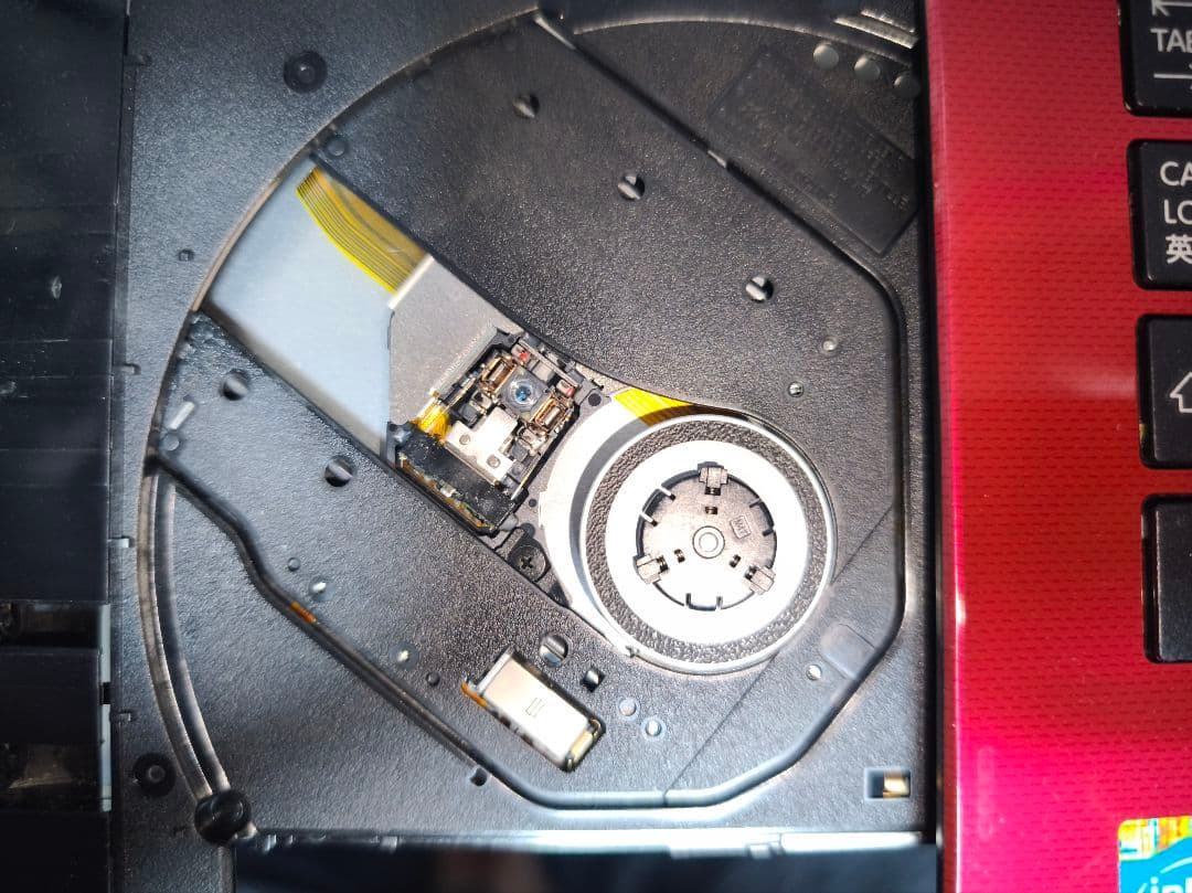 TOSHIBA ノートPC Intel i7 16GB 954GB レッド