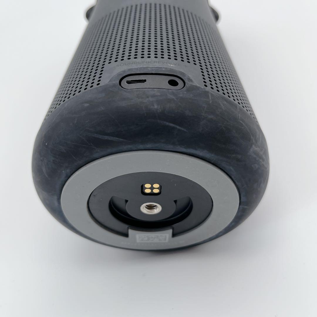 ポーズ　スピーカー　BOSE SOUNDLINK REVOLVE ＋BLACK