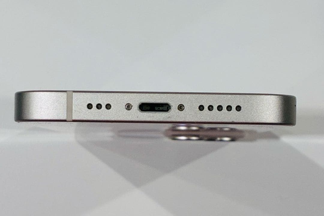 Apple iPhone13 ホワイト 128GB 本体 白 スターライト